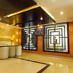 Papaya Tree Hotel